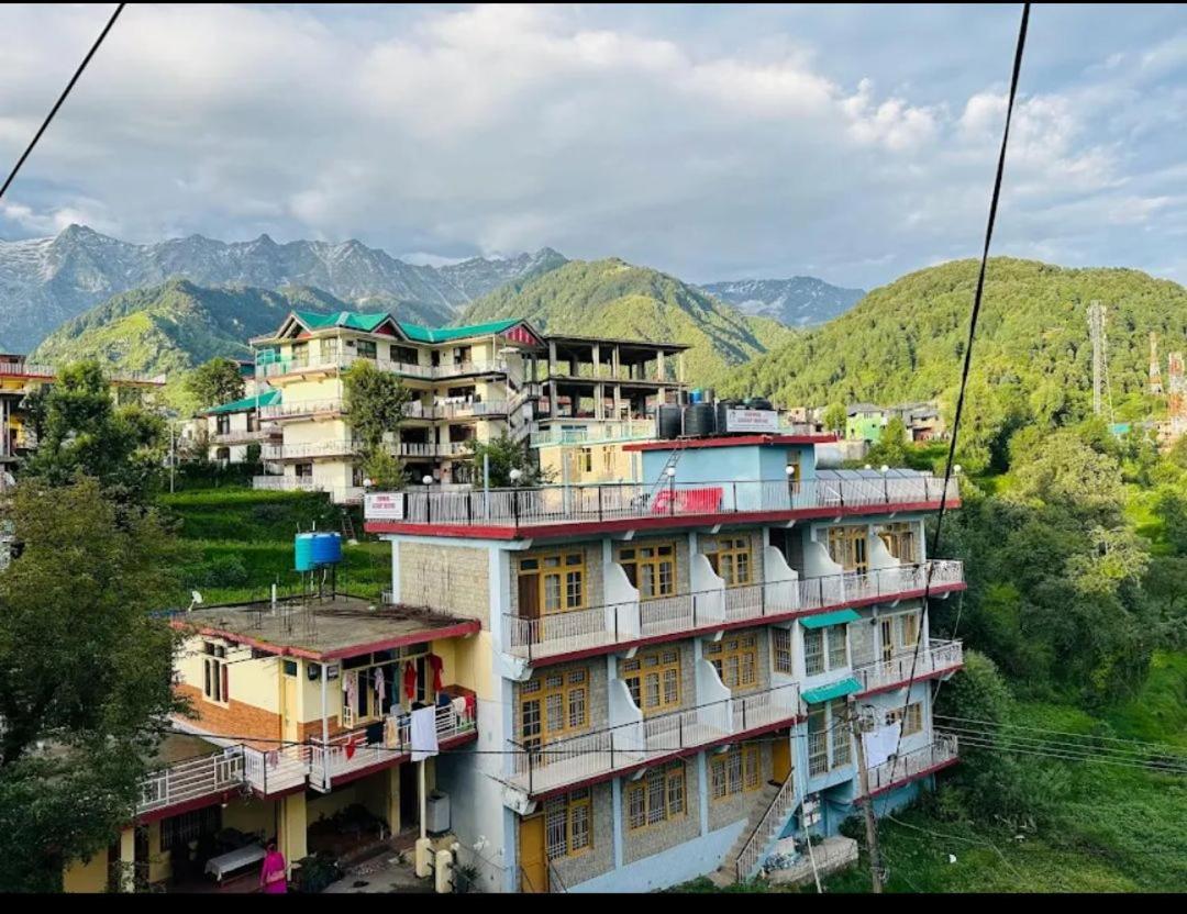 דרמסאלה Mcleodganj Diaries Guest House מראה חיצוני תמונה