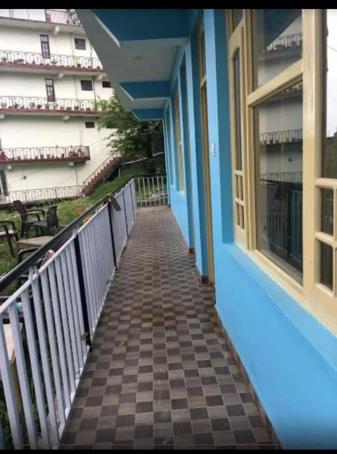 דרמסאלה Mcleodganj Diaries Guest House מראה חיצוני תמונה