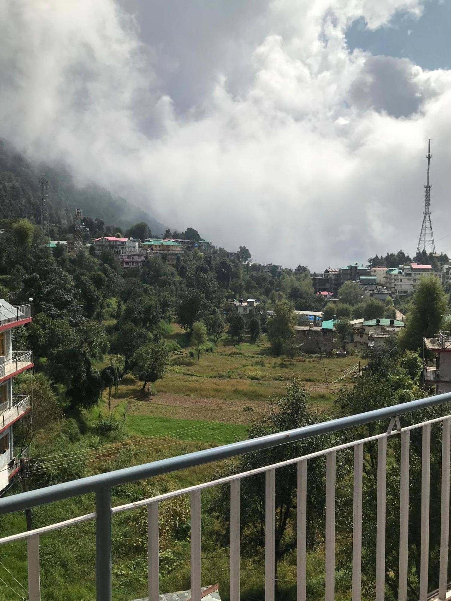 דרמסאלה Mcleodganj Diaries Guest House מראה חיצוני תמונה