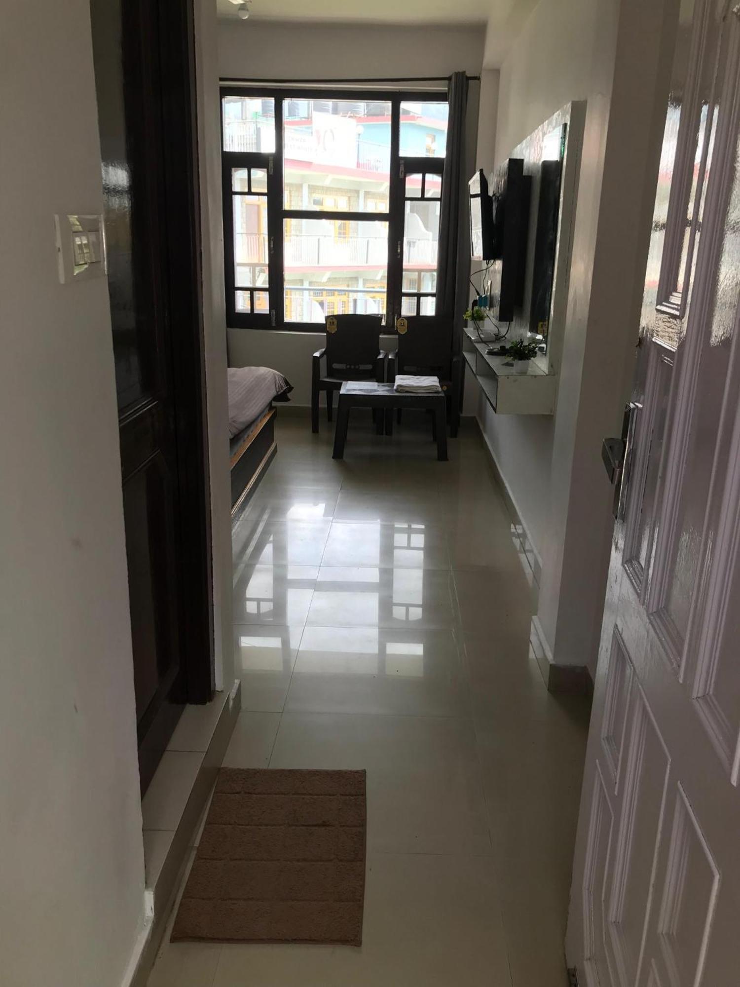 דרמסאלה Mcleodganj Diaries Guest House מראה חיצוני תמונה