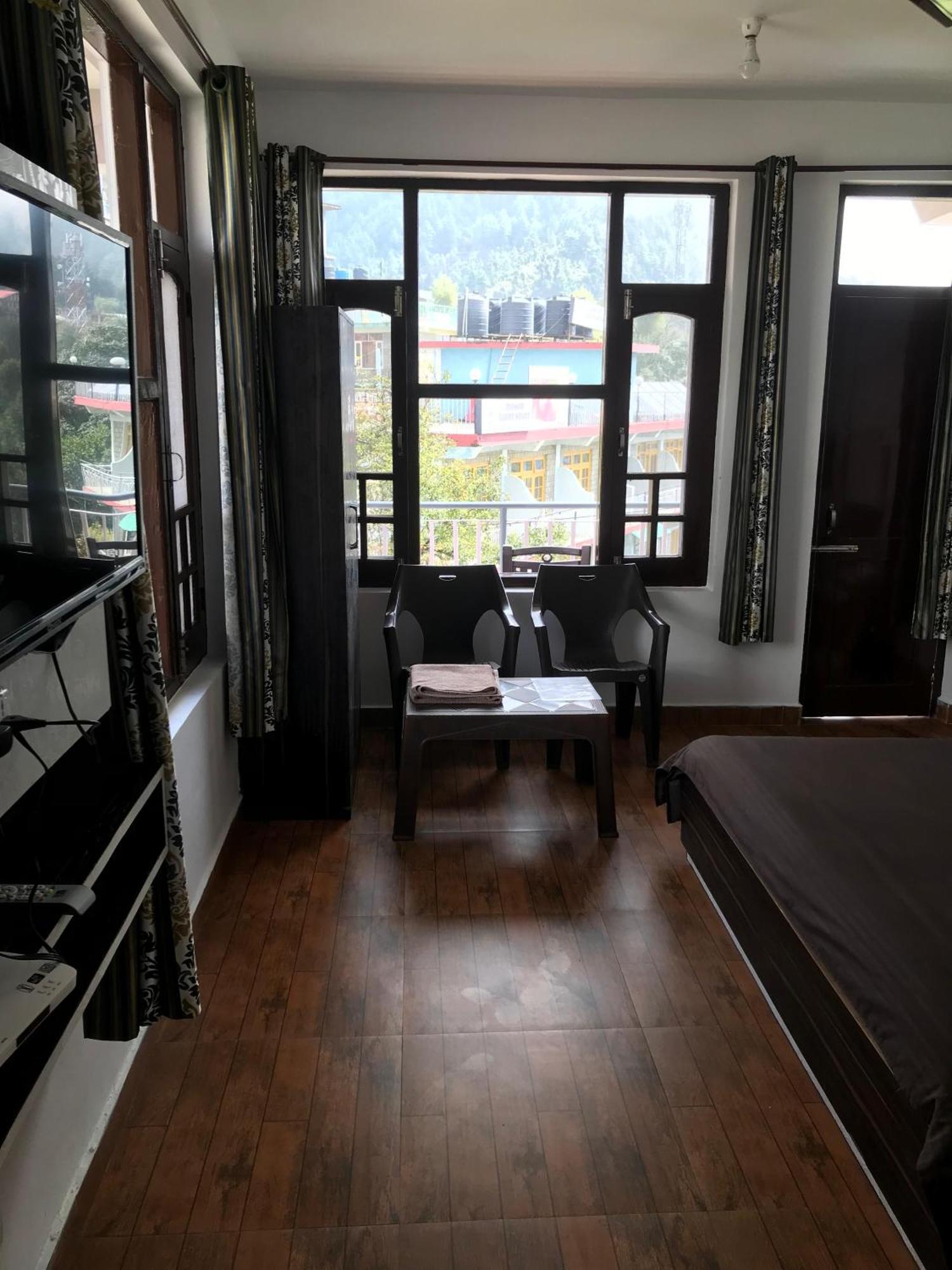 דרמסאלה Mcleodganj Diaries Guest House מראה חיצוני תמונה