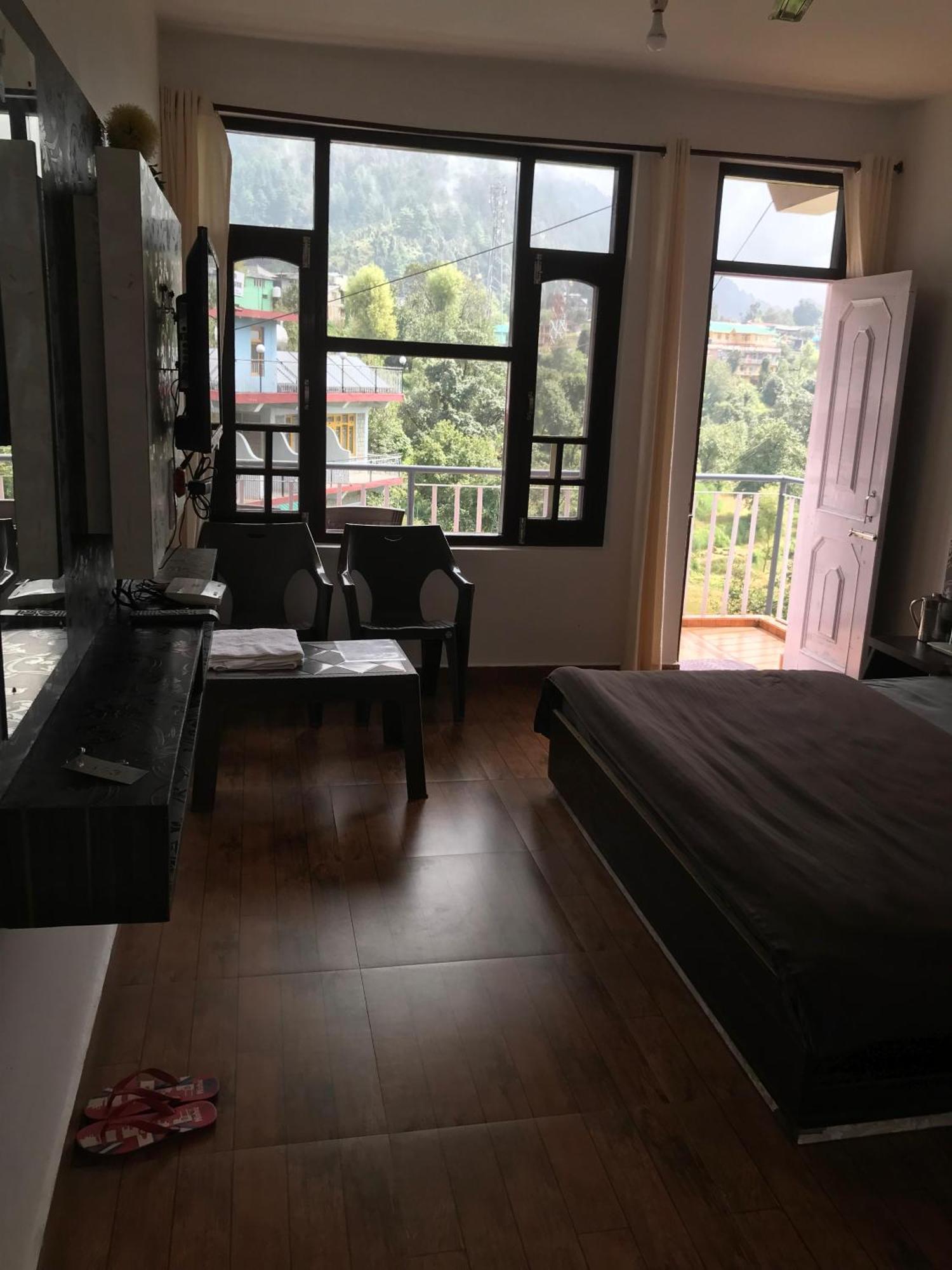 דרמסאלה Mcleodganj Diaries Guest House מראה חיצוני תמונה