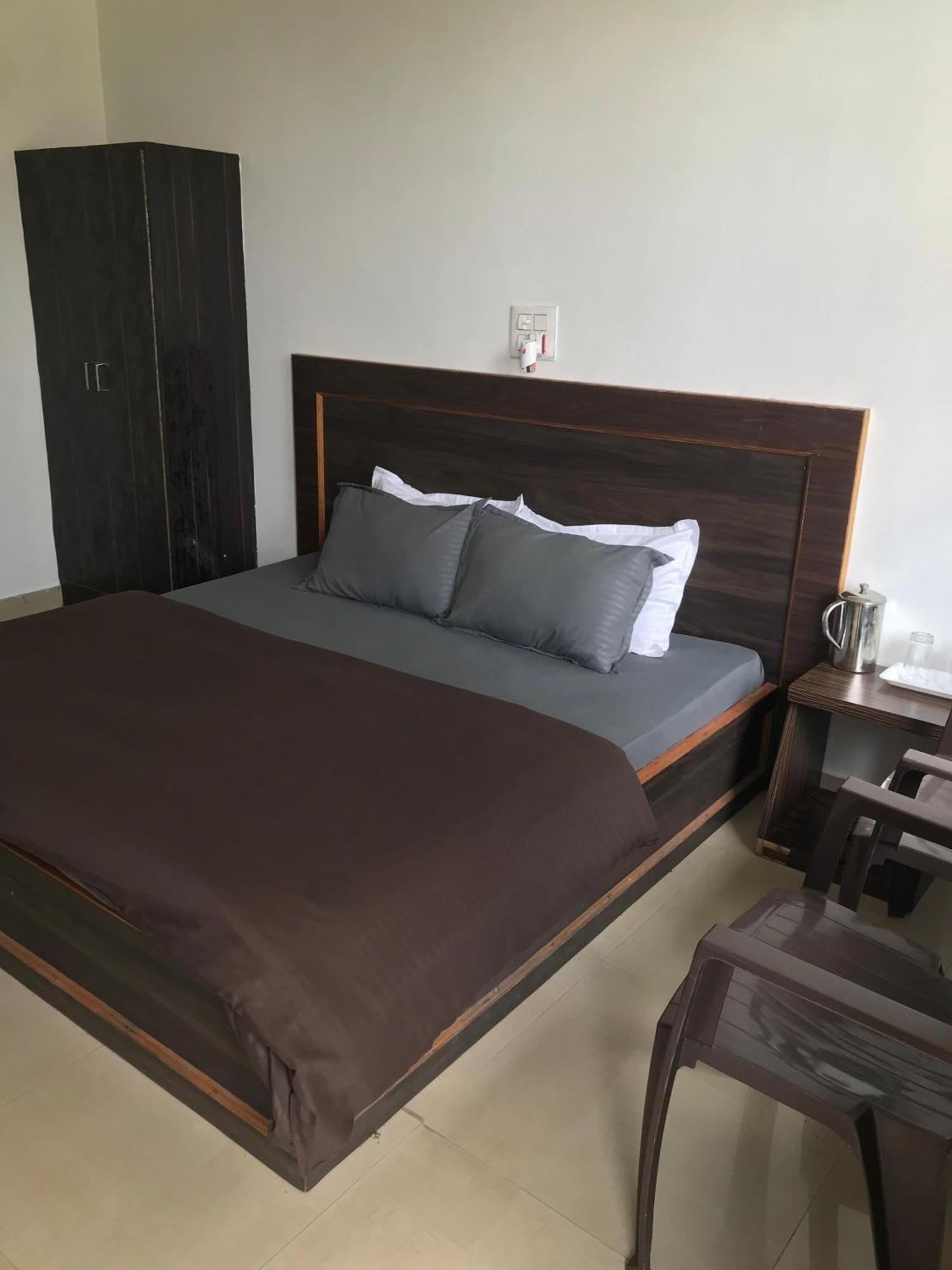דרמסאלה Mcleodganj Diaries Guest House מראה חיצוני תמונה