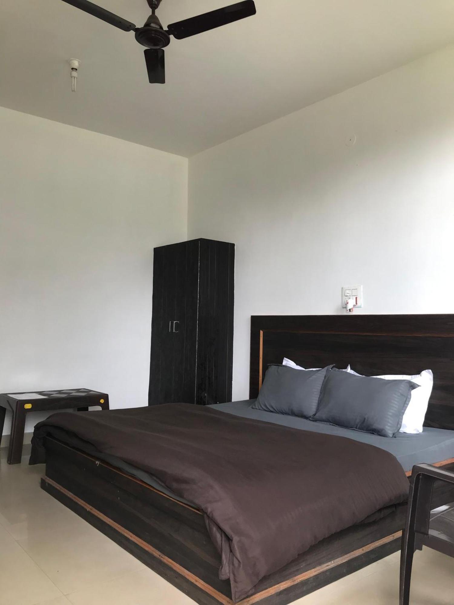 דרמסאלה Mcleodganj Diaries Guest House מראה חיצוני תמונה